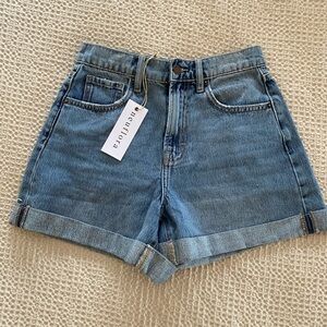 Neuflora NWT Emerson Shorts XS